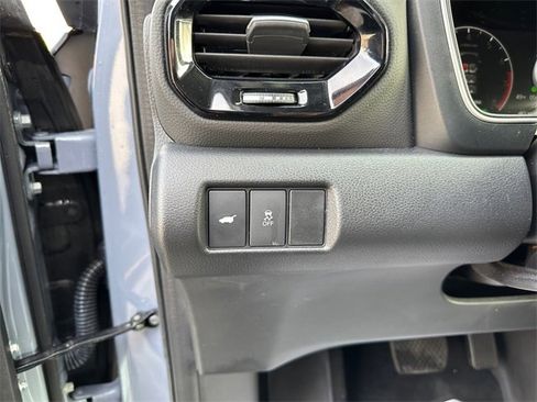 Used 2023 Honda Pilot Touring image 22