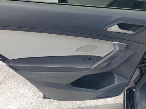 Used 2024 Volkswagen Tiguan S image 14