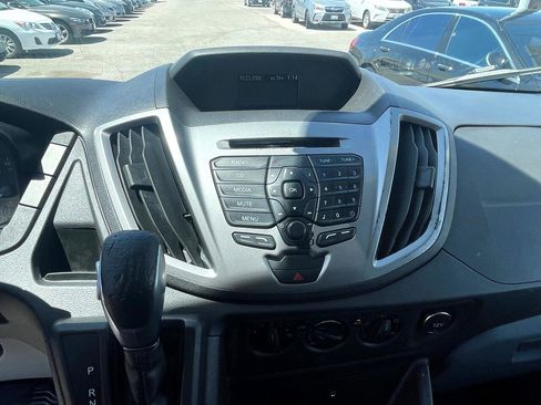 Used 2015 Ford Transit 350 XLT image 17
