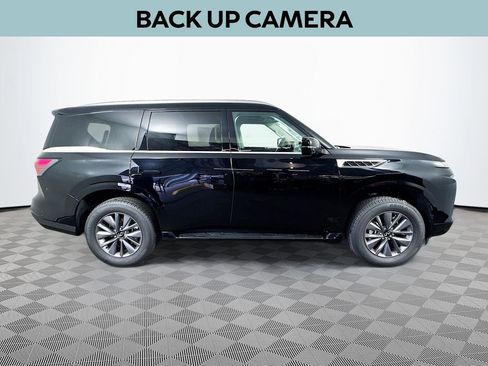 Certified 2025 INFINITI QX80 Pure w/ Cargo Package image 4