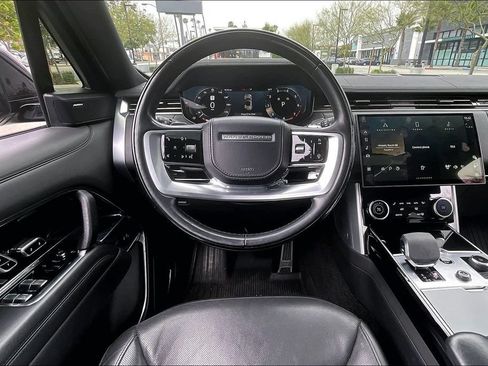 Used 2023 Land Rover Range Rover SE AWD/4WD image 7