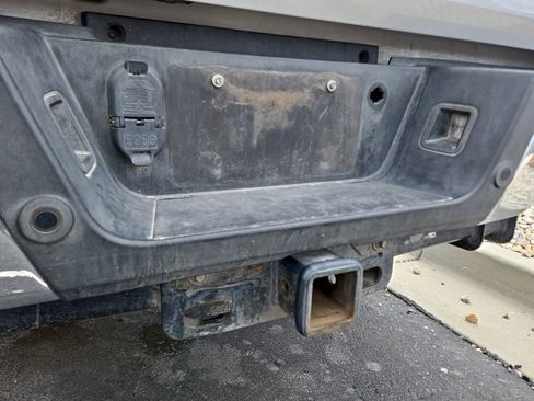 Used 2019 Ford F350 XLT w/ XLT Premium Package AWD/4WD image 8