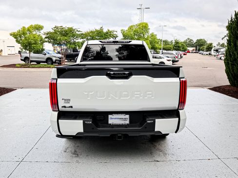 Used 2026 Toyota Tundra Platinum AWD/4WD image 9
