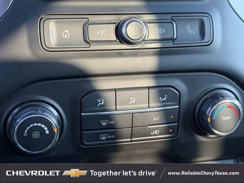 Used 2020 Chevrolet Silverado 1500 Custom w/ Custom Value Package AWD/4WD image 22