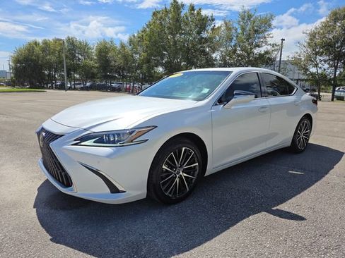 Used 2024 Lexus ES 350 w/ Premium Package FWD image 7
