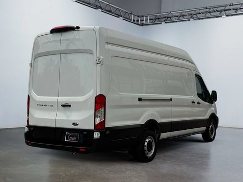Used 2025 Ford Transit 250 148 High Roof Extended RWD image 4
