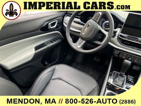 New 2026 Jeep Compass Limited w/ Sun, Sound & Navigation Group AWD/4WD image 20