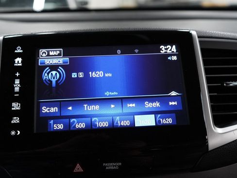 Used 2017 Honda Ridgeline RTL-T image 13