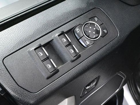 Used 2018 Ford F150 Lariat w/ Equipment Group 502A Luxury AWD/4WD image 23