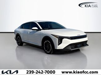 New 2025 Kia K4 EX video 1