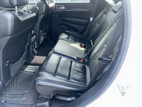 Used 2016 Jeep Grand Cherokee Limited image 7