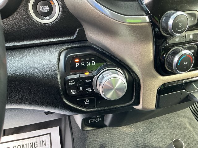 Used 2020 RAM 1500 Laramie AWD/4WD image 35