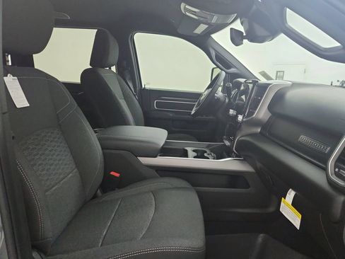 New 2027 RAM 2500 Big Horn AWD/4WD image 33