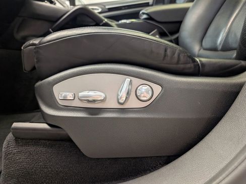 Used 2016 Porsche Cayenne GTS image 14