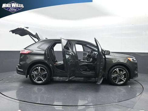 Certified 2022 Ford Edge ST w/ Equipment Group 401A AWD/4WD image 27
