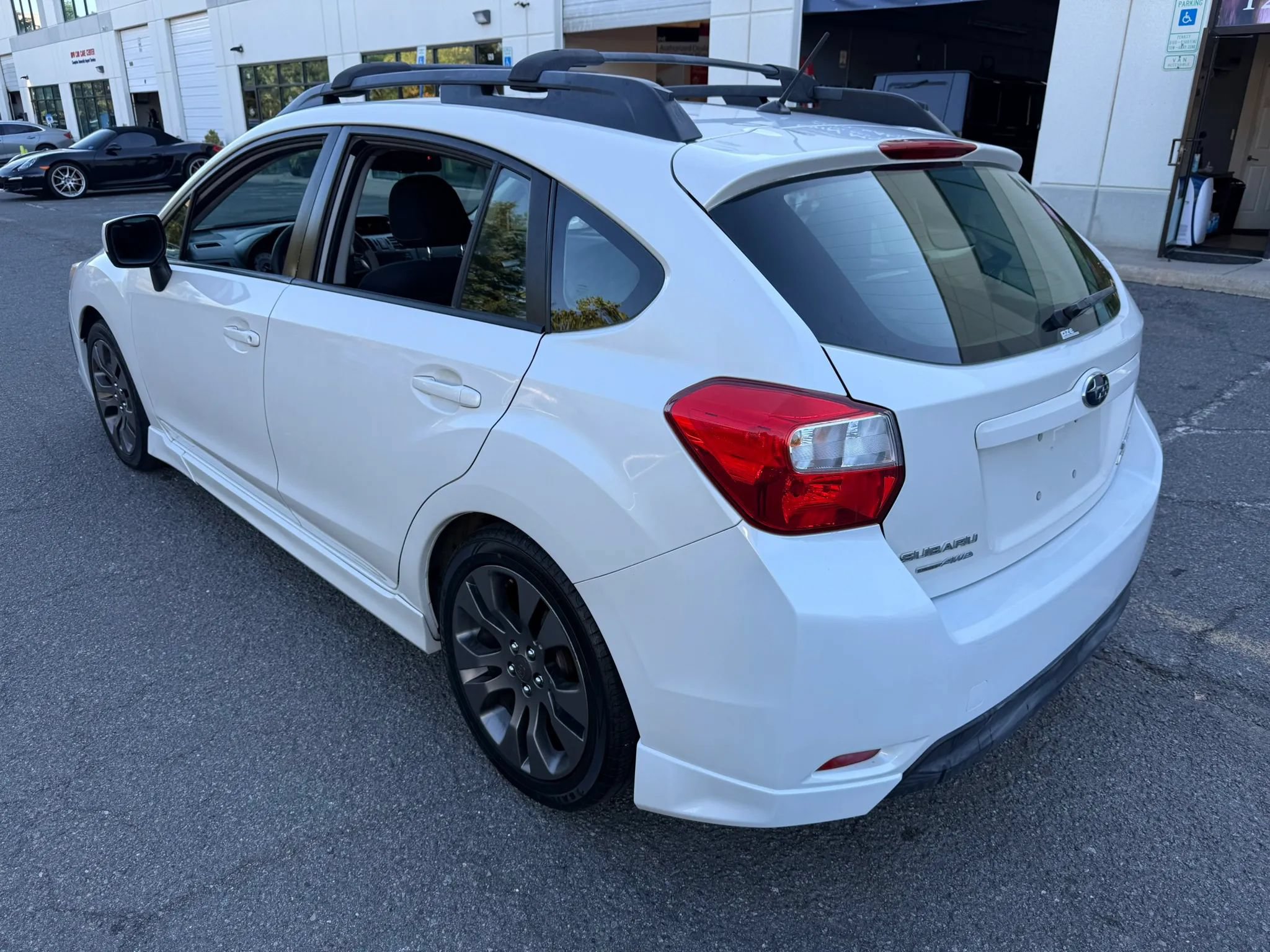 Used 2014 Subaru Impreza 2.0i Sport Premium AWD/4WD image 9