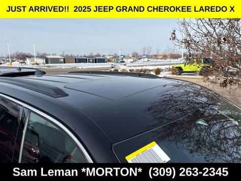 New 2025 Jeep Grand Cherokee Laredo X w/ Luxury Tech Group I image 8