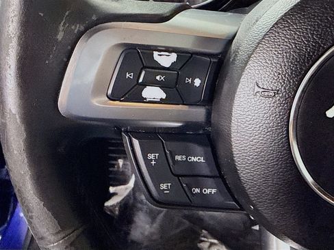 Used 2018 Ford Mustang Convertible w/ Black Accent Package RWD image 14