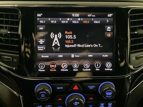 Used 2021 Jeep Grand Cherokee Limited AWD/4WD image 12