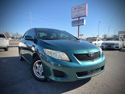 Used 2009 Toyota Corolla S image 1