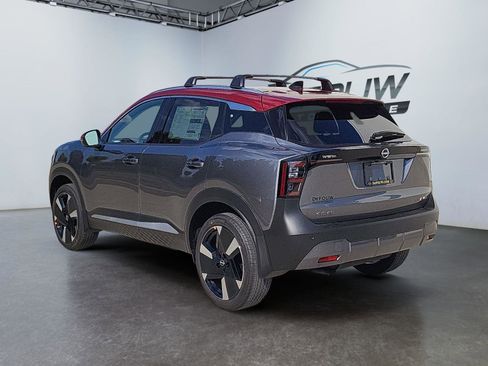 New 2026 Nissan Kicks SR w/ Cold Weather Package image 5