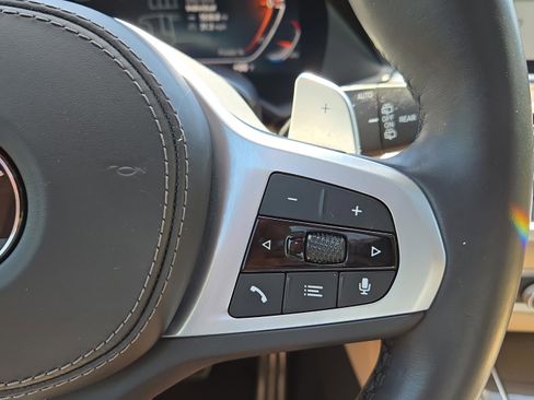 Used 2022 BMW X5 xDrive40i w/ M Sport Package image 33