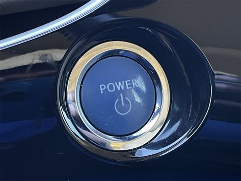 Used 2021 Toyota Prius XLE w/ Advanced Technology Package image 19