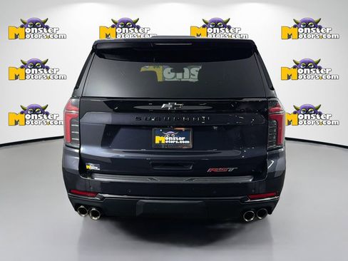 Used 2025 Chevrolet Suburban RST w/ Sun And Tow Package image 6