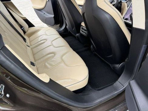 Used 2013 Tesla Model S Performance RWD image 24
