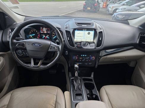 Used 2017 Ford Escape Titanium FWD image 15