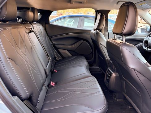 Used 2022 Ford Mustang Mach-E Select image 23