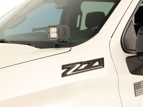 Used 2019 Chevrolet Silverado 1500 RST AWD/4WD image 37