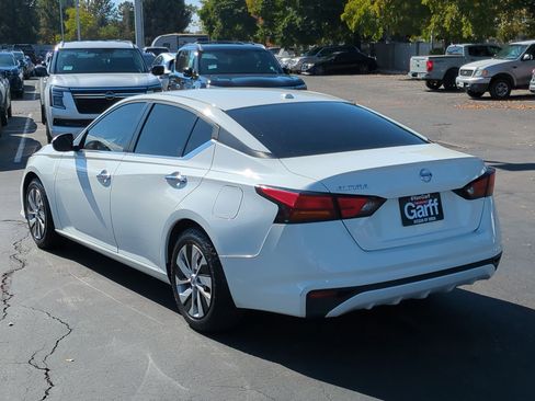 Used 2019 Nissan Altima 2.5 S image 8