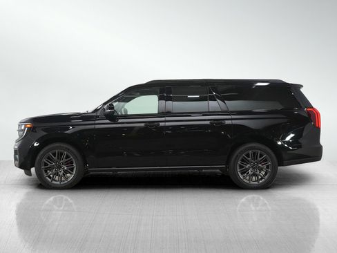 Used 2025 Ford Expedition Max Platinum w/ Stealth Performance Package AWD/4WD image 2