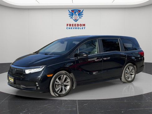 Used 2022 Honda Odyssey Touring image 2