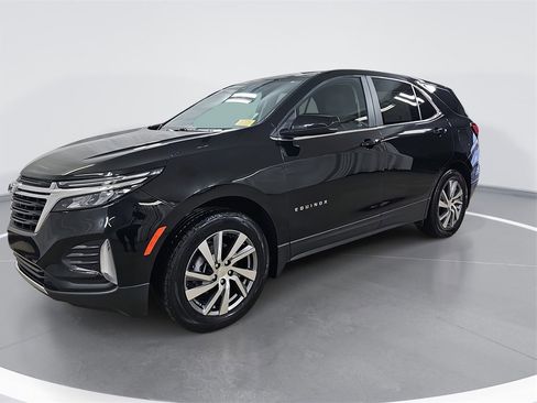 Certified 2023 Chevrolet Equinox LT image 9
