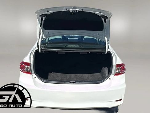 Used 2013 Toyota Corolla FWD image 15