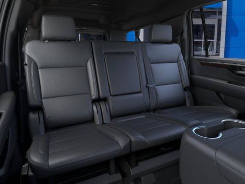 New 2026 Chevrolet Suburban LT AWD/4WD image 41