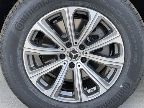 Certified 2024 Mercedes-Benz GLC 300 4MATIC image 5