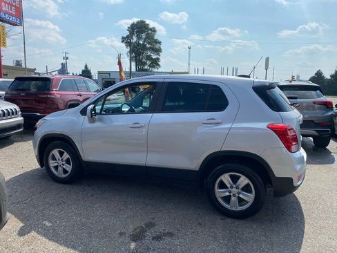 Used 2020 Chevrolet Trax LS w/ Tint and Cruise Package image 6