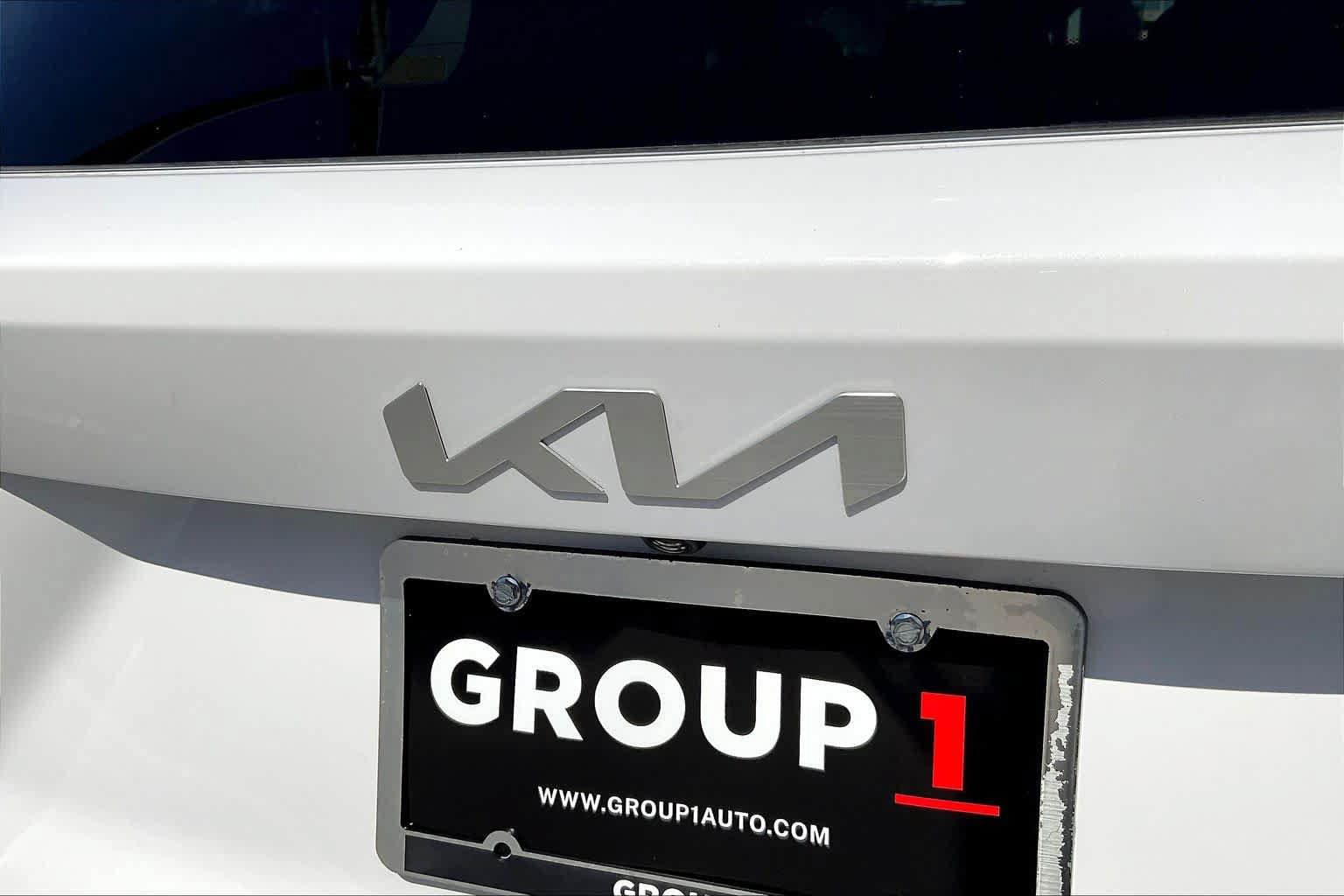 Used 2023 Kia Sorento S FWD image 30