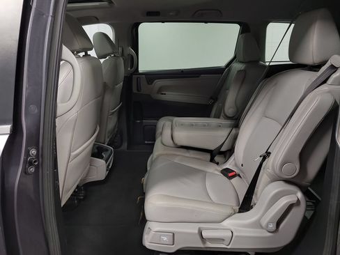 Used 2018 Honda Odyssey EX-L image 23