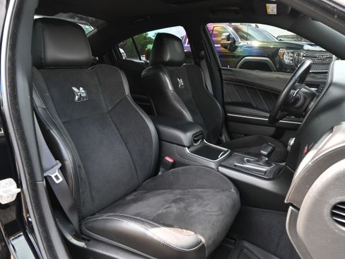 Used 2023 Dodge Charger Scat Pack w/ Plus Group RWD image 33