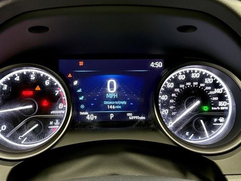 Used 2023 Toyota Camry SE image 13