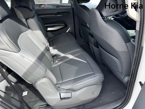 New 2026 Kia EV9 Light image 18