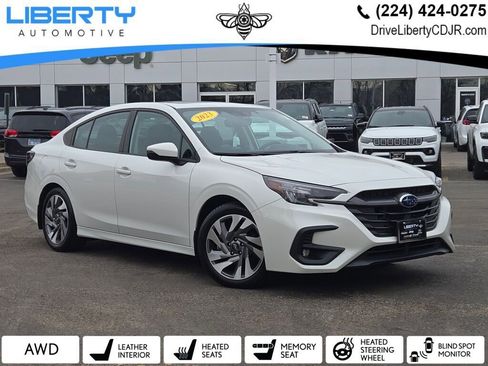 Used 2023 Subaru Legacy Limited image 1