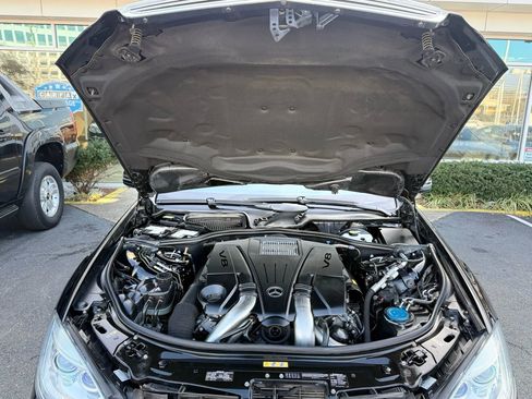 Used 2013 Mercedes-Benz S 550 4MATIC image 40