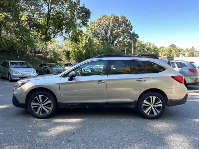 Used 2018 Subaru Outback 2.5i Limited AWD/4WD image 2