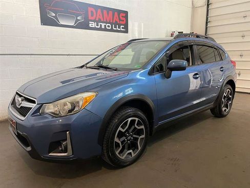 Used 2017 Subaru Crosstrek 2.0i Premium AWD/4WD image 42