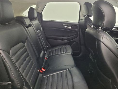 Used 2016 Ford Edge SEL w/ Equipment Group 201A AWD/4WD image 19